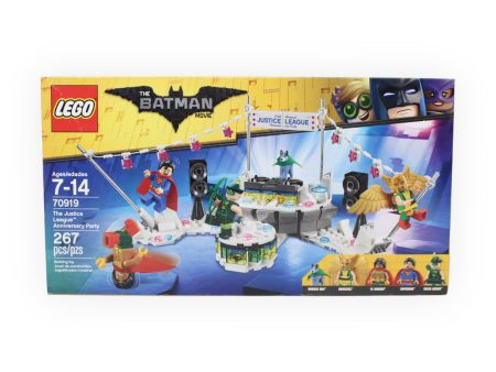 Retired Set 70919 The LEGO Batman Movie The Justice League Anniversary Party Hot on Sale